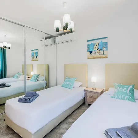 Orada By Interhome